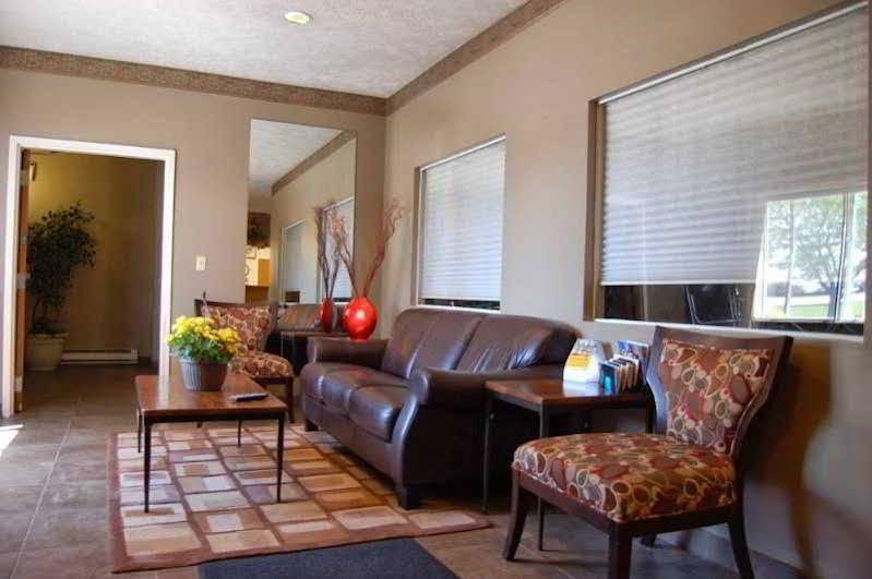 Quality Inn & Suites West Omaha - Ne Linclon Bagian luar foto